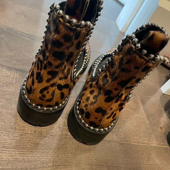 Said 7 cheetah leopard boots - Picture 3 of 4